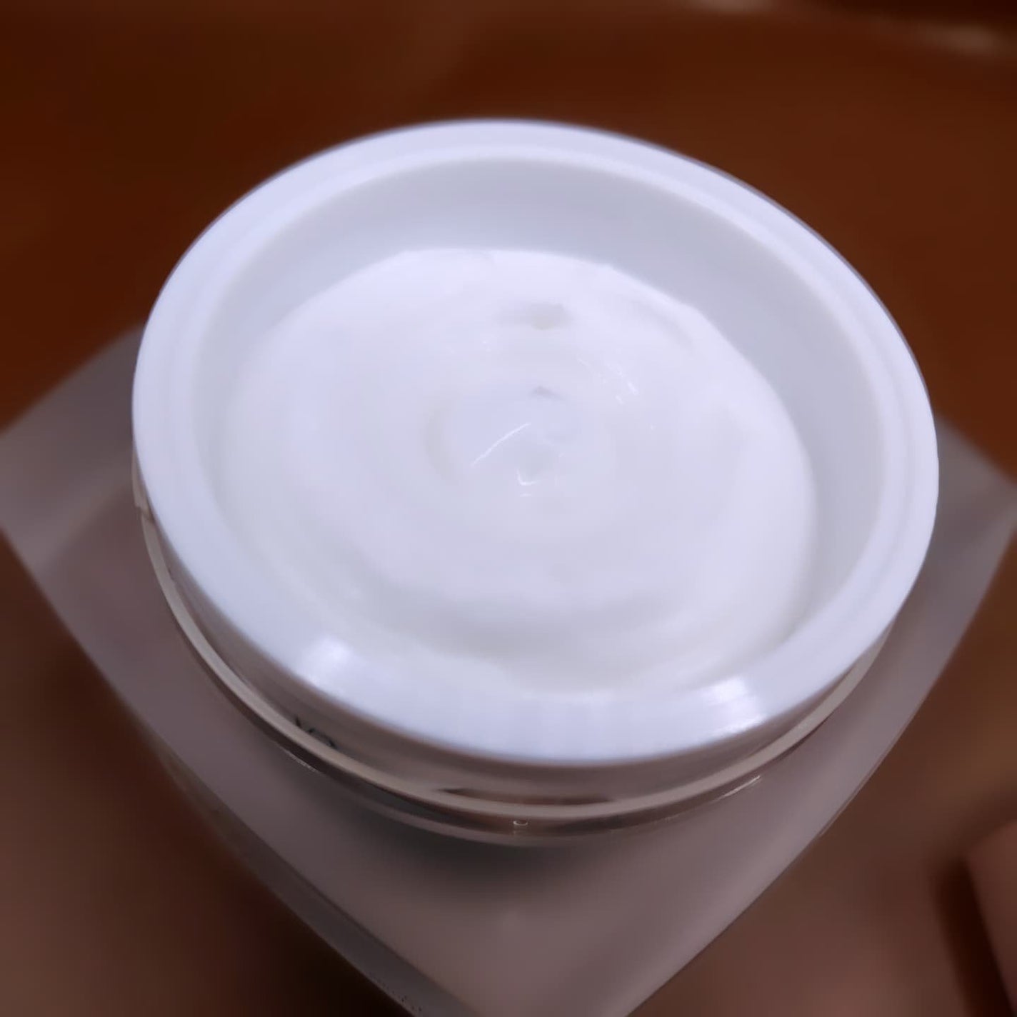 ひろちゃん on LIPS 「プラセンタクリーム 韓国で話題!!!高級感のあるプラセンタクリ..」(3枚目)