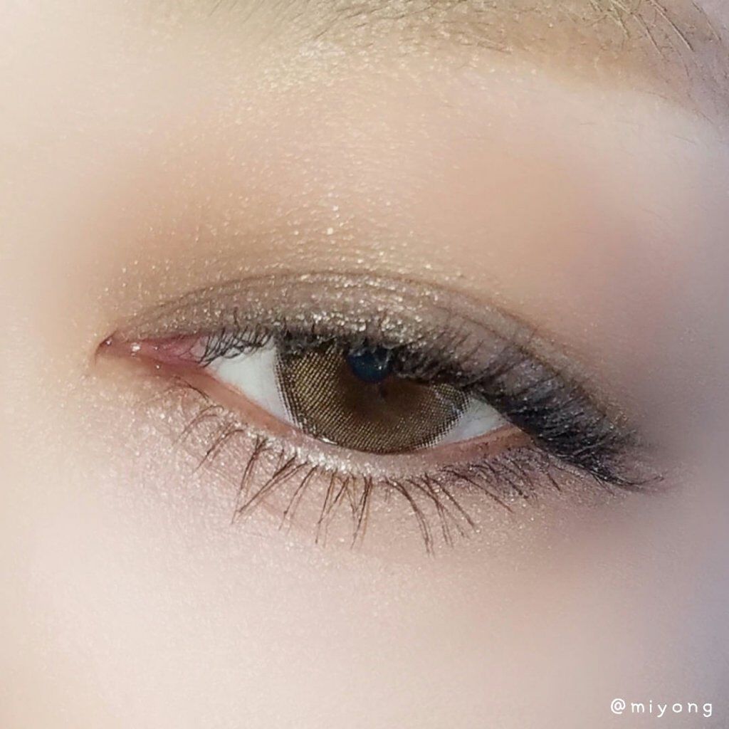 シグニチャー カラー アイズ/SUQQU/アイシャドウパレットを使ったクチコミ(5枚目)