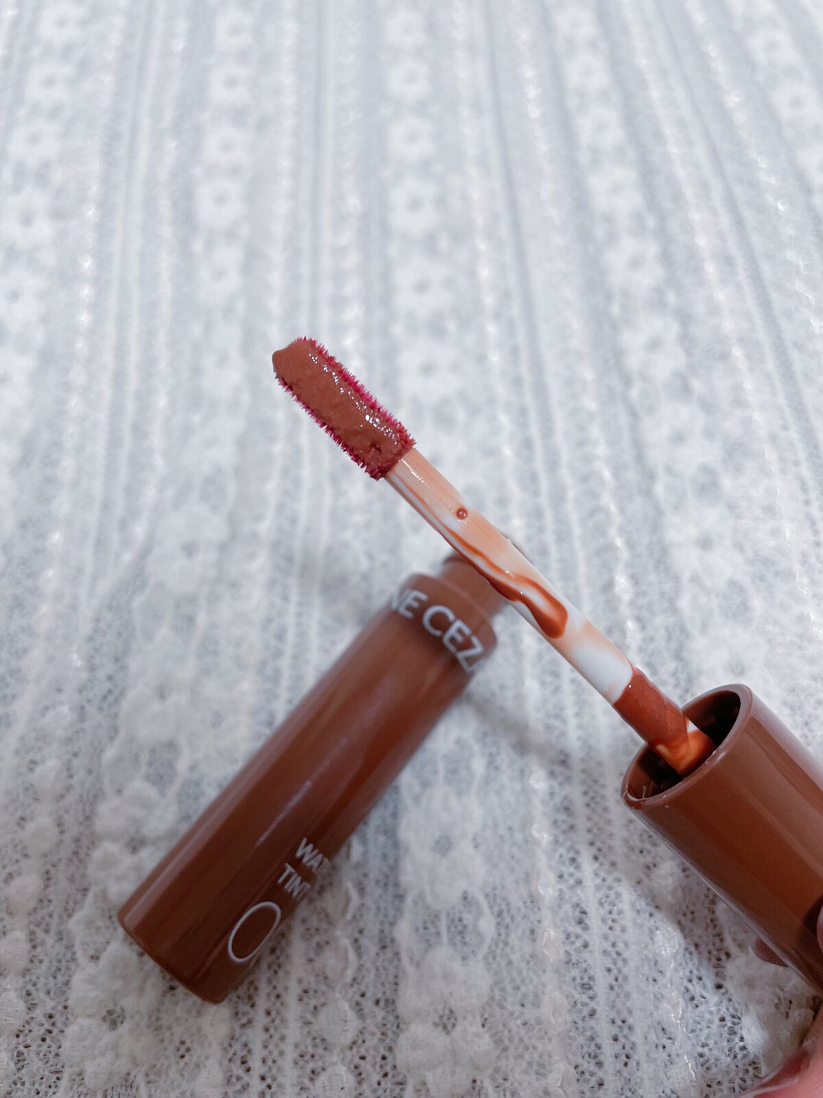 ウォータリーティントリップ/CEZANNE/リップティントを使ったクチコミ（2枚目）