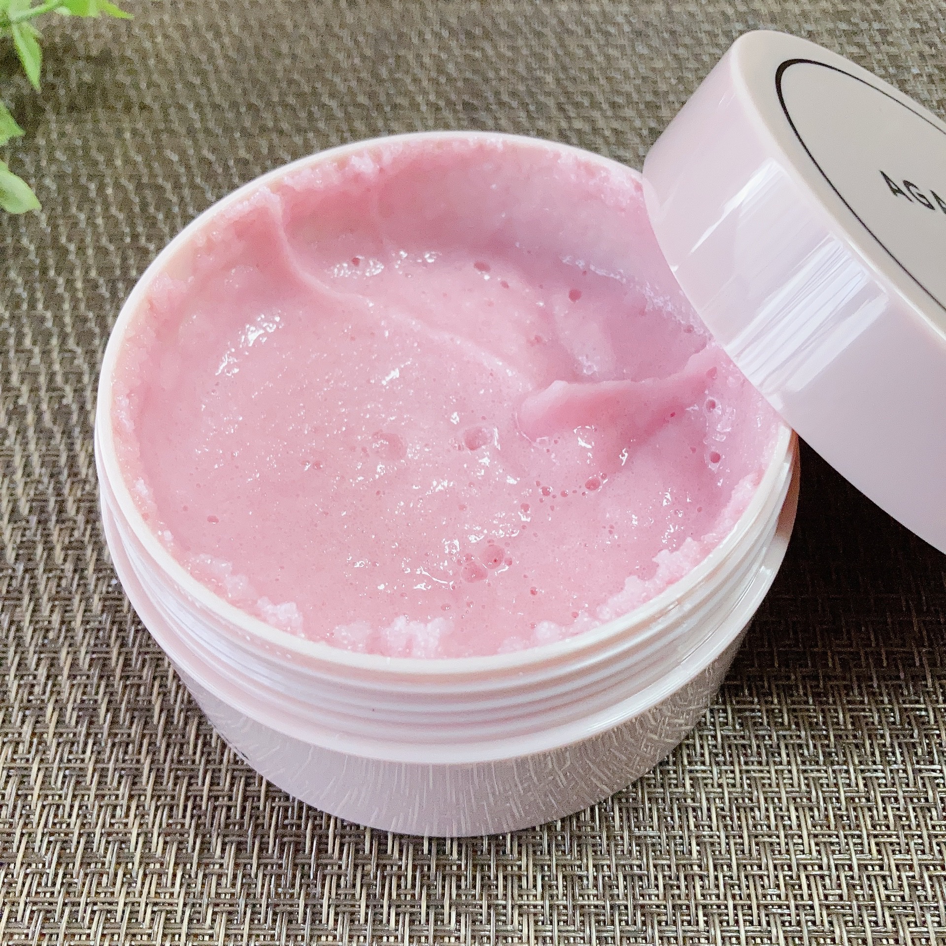 Q+Me スウィート ボム タラソ スクラブ/AGARISM/バストケア・ヒップケアを使ったクチコミ（3枚目）