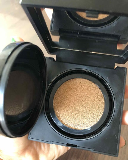 ナチュラルラディアント ロングウェア クッションファンデーション/NARS/クッションファンデーションを使ったクチコミ(2枚目)