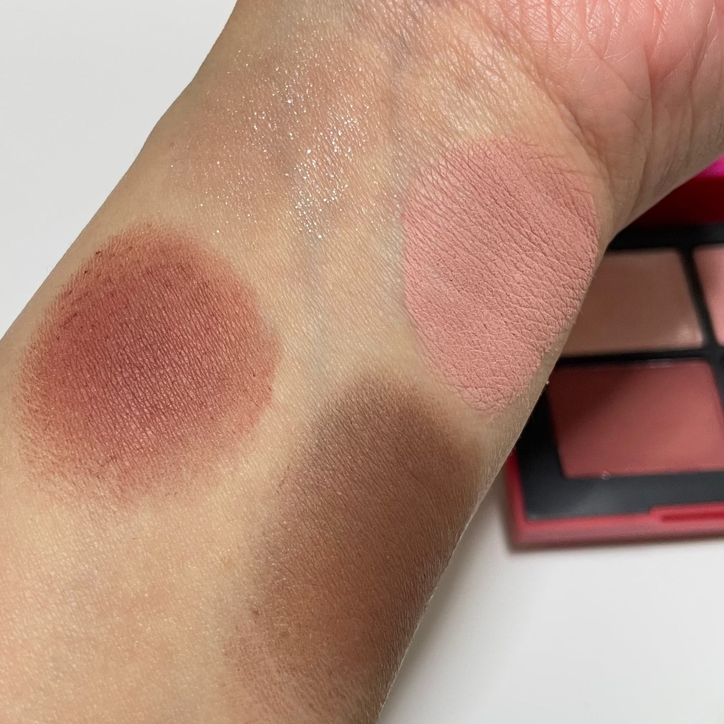 クワッドアイシャドー/NARS/アイシャドウパレットを使ったクチコミ(3枚目)