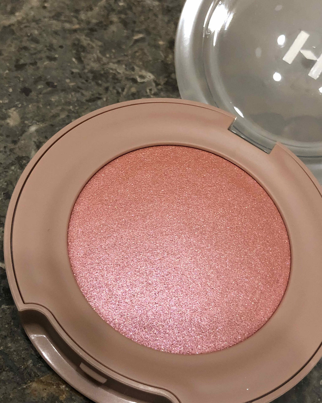 トゥルーディメンショングロウチーク/hince/パウダーチークを使ったクチコミ（1枚目）