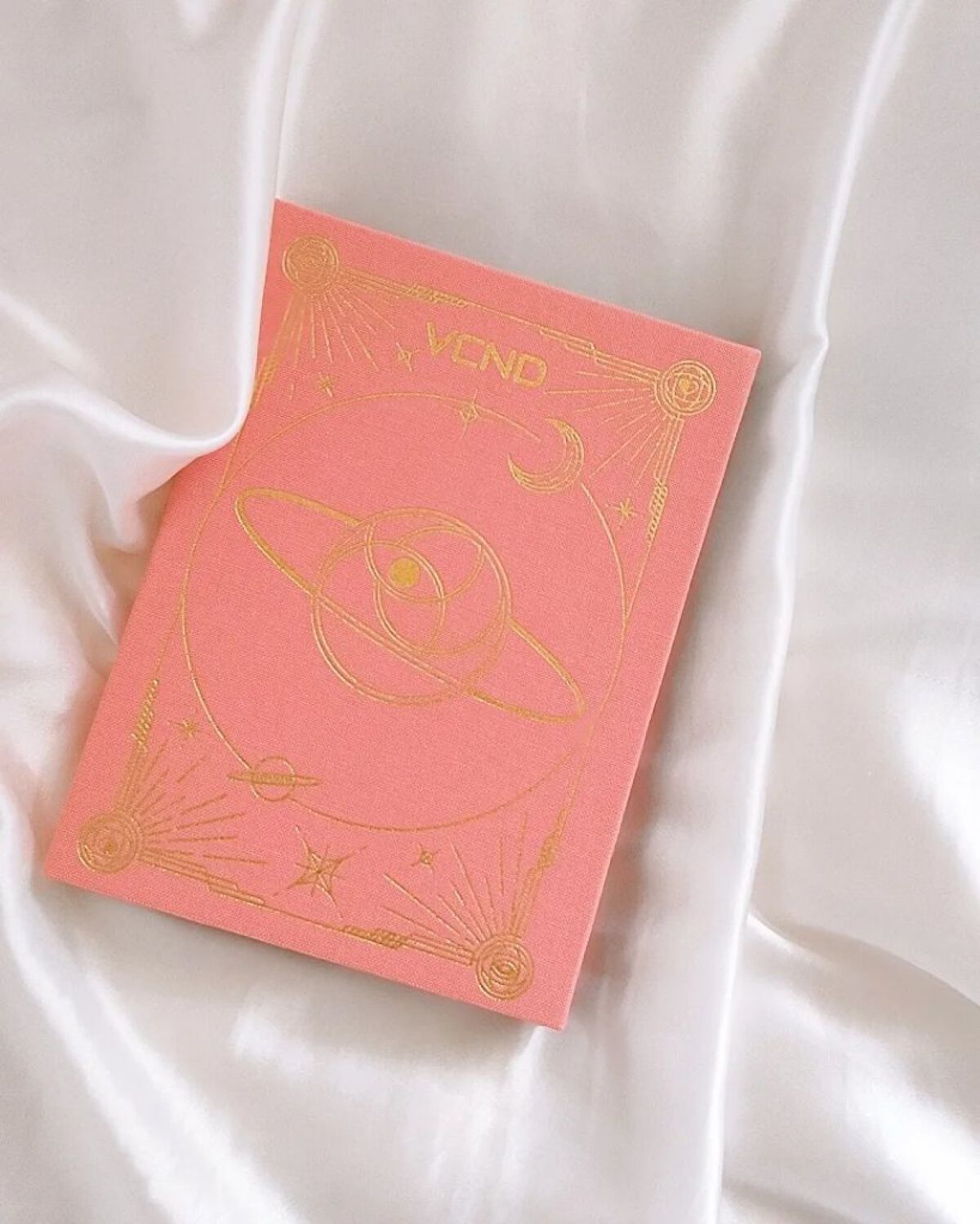 星空12色アイシャドウパレット/VCND/アイシャドウパレットを使ったクチコミ（2枚目）