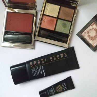 スキン ロングウェア フルイド パウダー ファンデーション SPF 20 (PA++)/BOBBI BROWN/リキッドファンデーションを使ったクチコミ（1枚目）