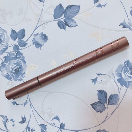 スキルレスライナー/LUMIURGLAS/リキッドアイライナーを使ったクチコミ(2枚目)