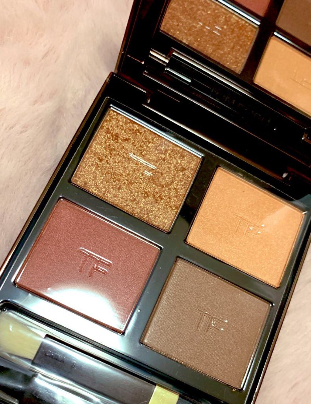 アイ カラー クォード/TOM FORD BEAUTY/アイシャドウパレットを使ったクチコミ(2枚目)