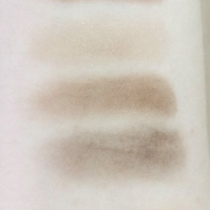 ケイト デザイニングアイブロウ3D/KATE/パウダーアイブロウを使ったクチコミ(4枚目)