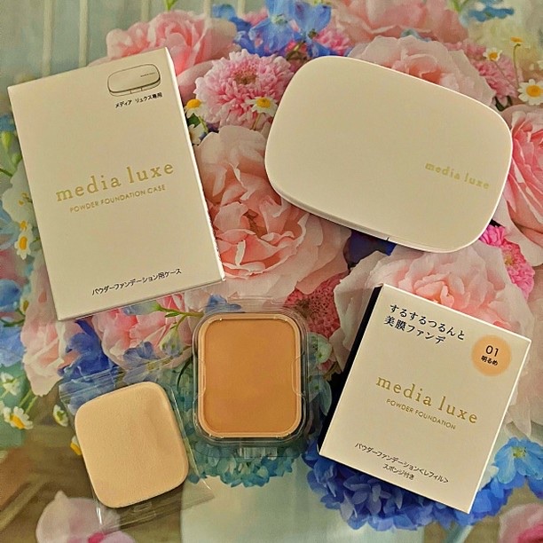 パウダーファンデーション/media luxe/パウダーファンデーションを使ったクチコミ（2枚目）