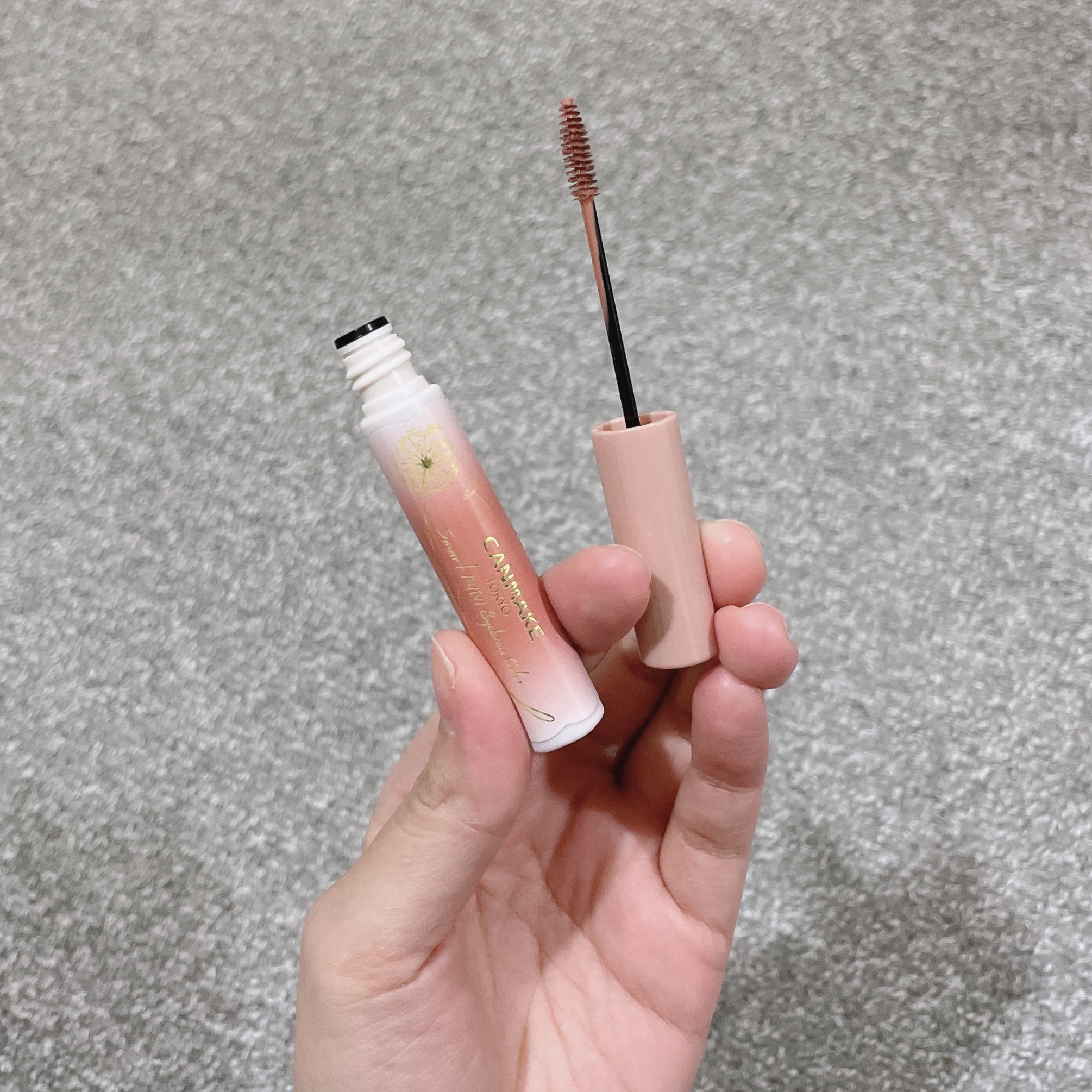 スマートミニアイブロウカラー N01 しあわせピンク/キャンメイク/眉マスカラを使ったクチコミ（2枚目）