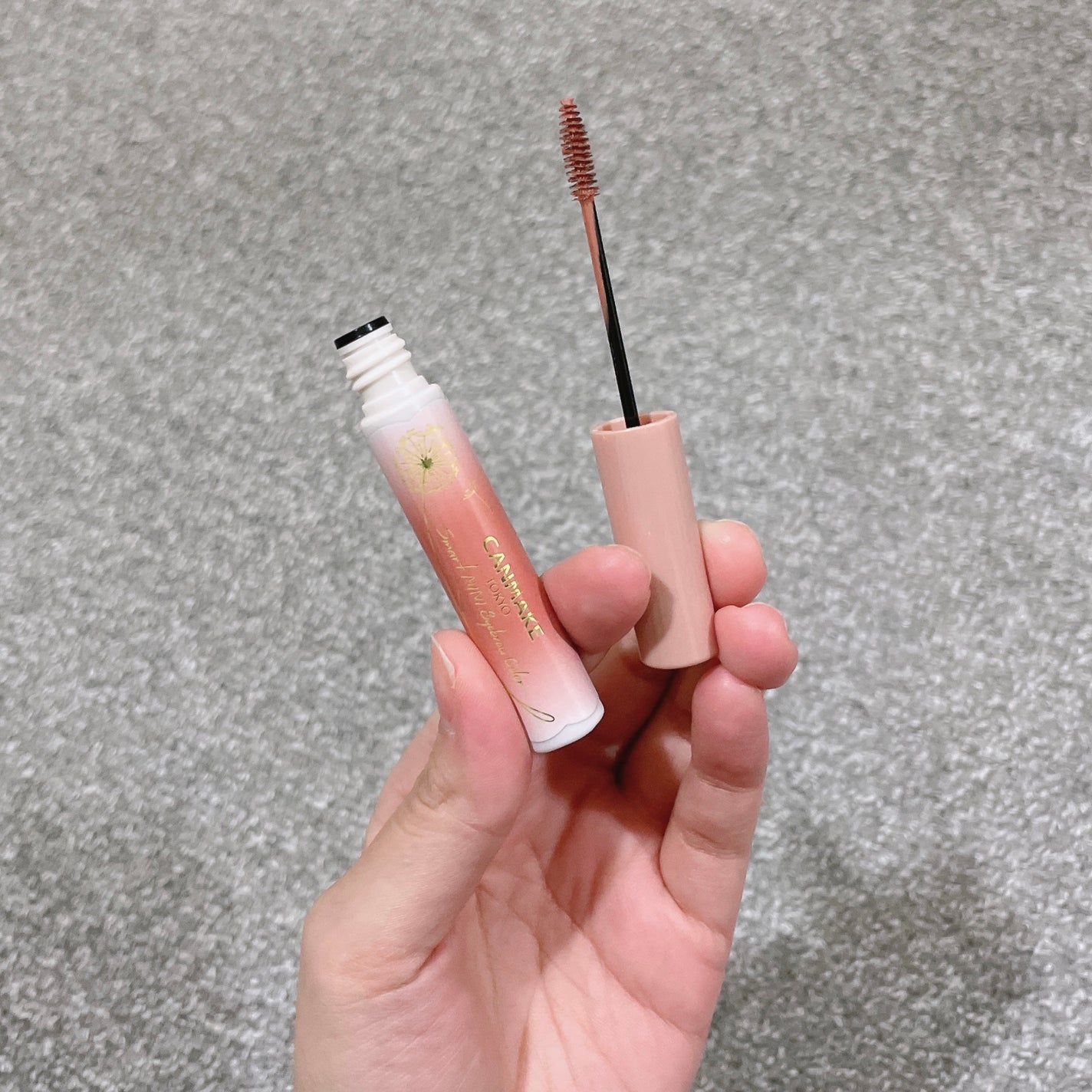 スマートミニアイブロウカラー/キャンメイク/眉マスカラを使ったクチコミ(2枚目)