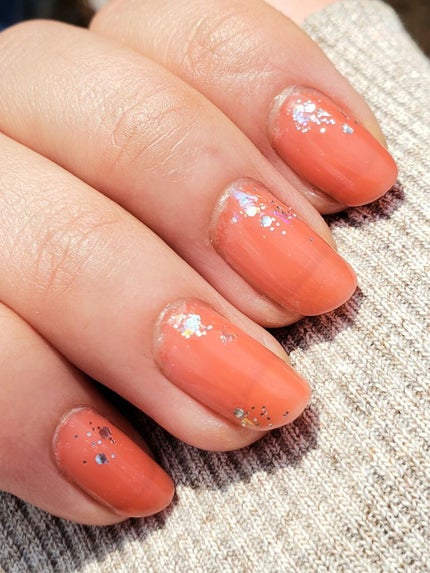 土木系おねいさん on LIPS 「今日は春みたいに暖かい!お気に入りのポピーオレンジで、ネイルに..」(5枚目)