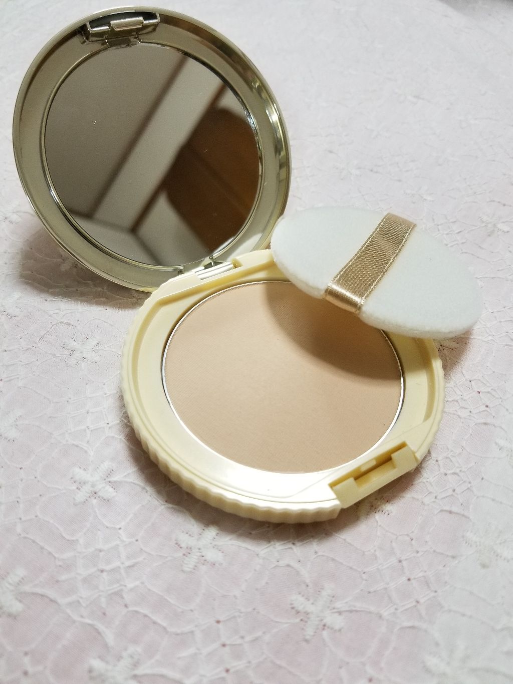 【旧品】マシュマロフィニッシュパウダー/キャンメイク/プレストパウダーを使ったクチコミ(2枚目)