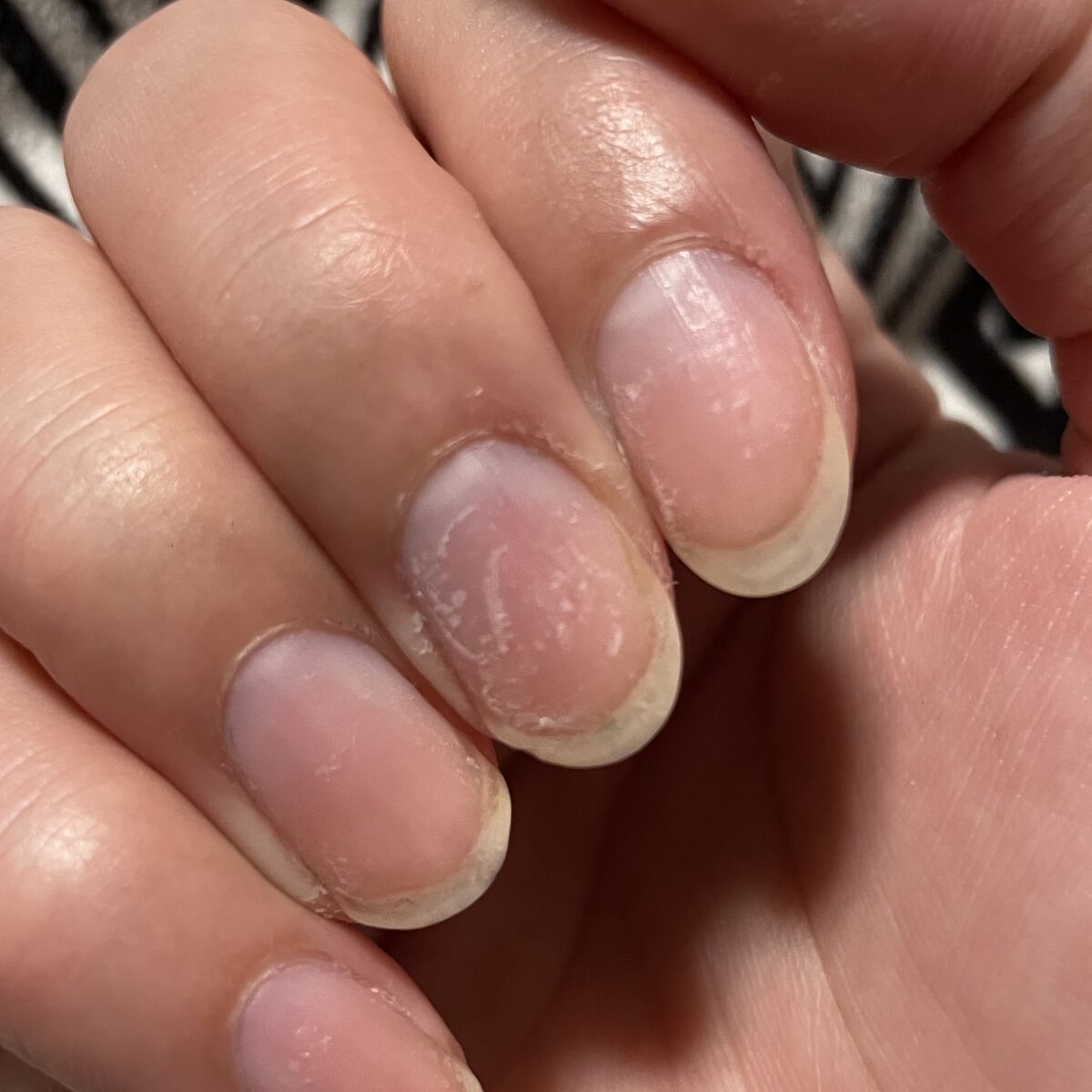 LFN ネイル ピールオフベースコート/ロフトファクトリー/ネイルベースコートを使ったクチコミ（2枚目）