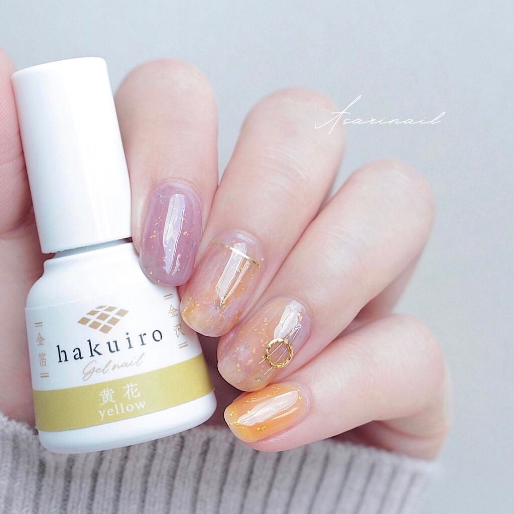 asari * セルフネイル on LIPS 「金箔ジェルネイル🪞今回塗ったカラー、実は金沢の老舗金箔メーカー..」(1枚目)