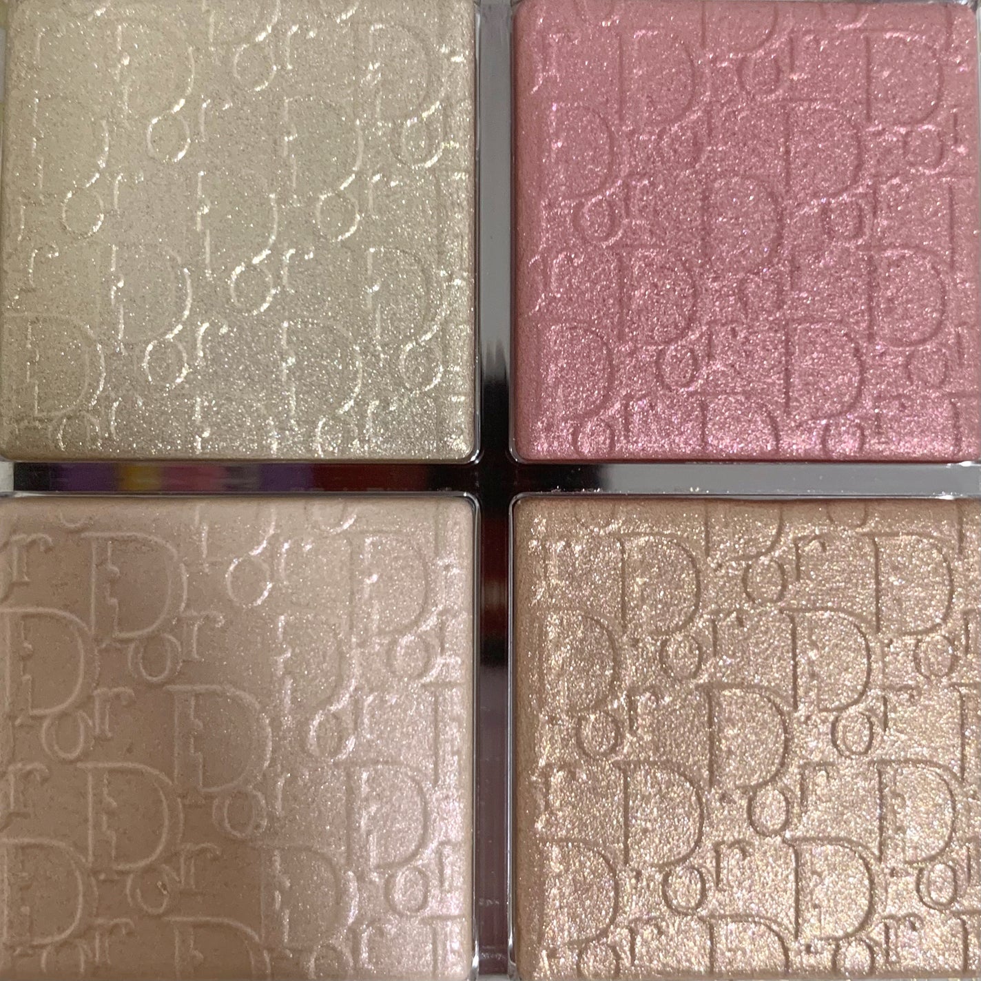 ディオール バックステージ フェイス グロウ パレット/Dior/ハイライトを使ったクチコミ(2枚目)