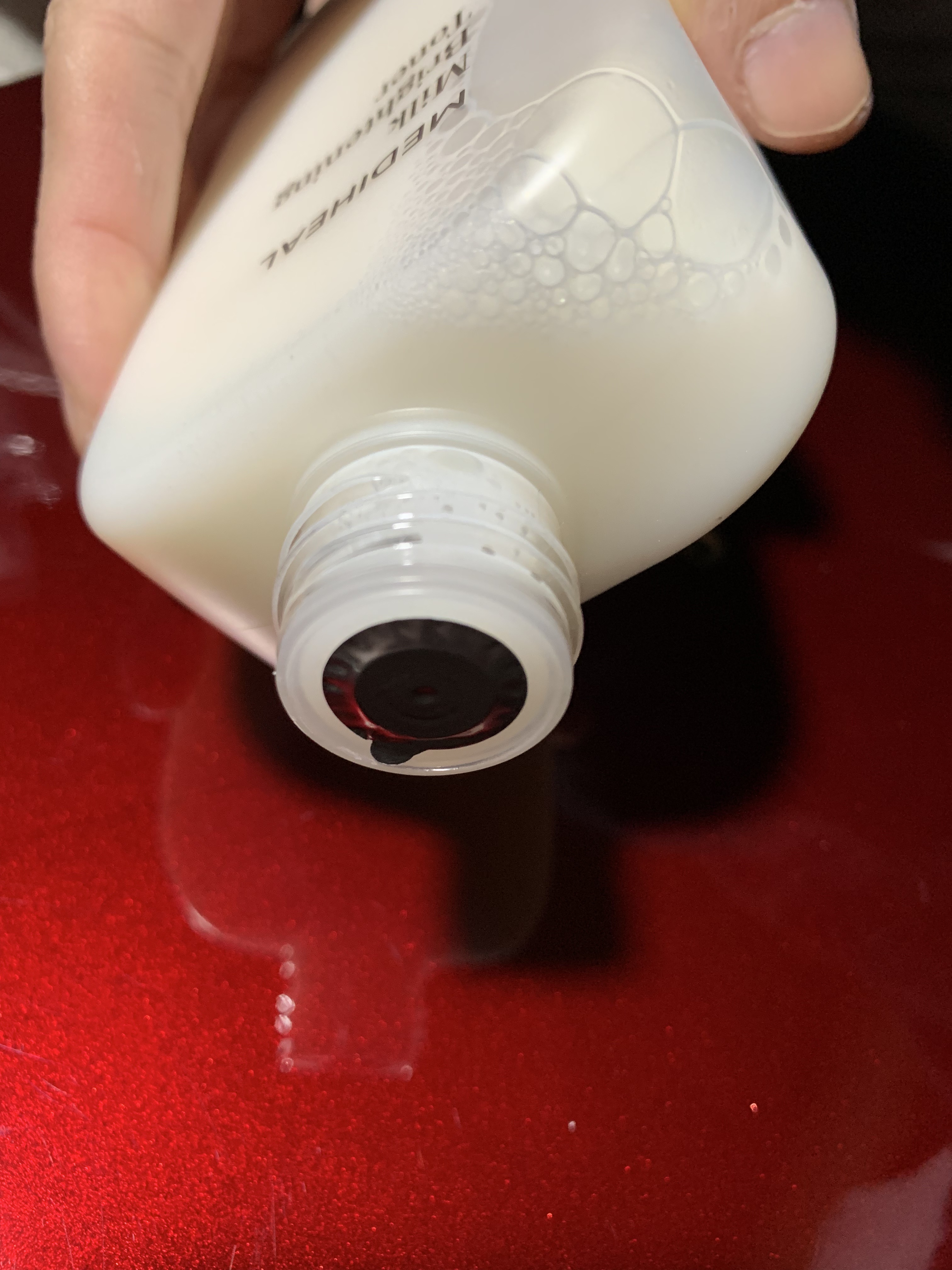 ミルクブライトニングトナー/MEDIHEAL/化粧水を使ったクチコミ（3枚目）