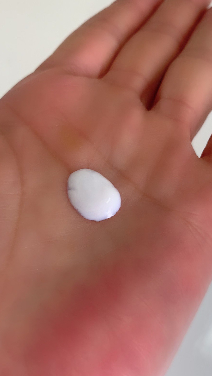 シャレコ UVローションのクチコミ「シャレコ・スキンケア　UVローション

日常の紫外線対策に。
ニキビ・敏感肌の人にも安心。

.....」（3枚目）