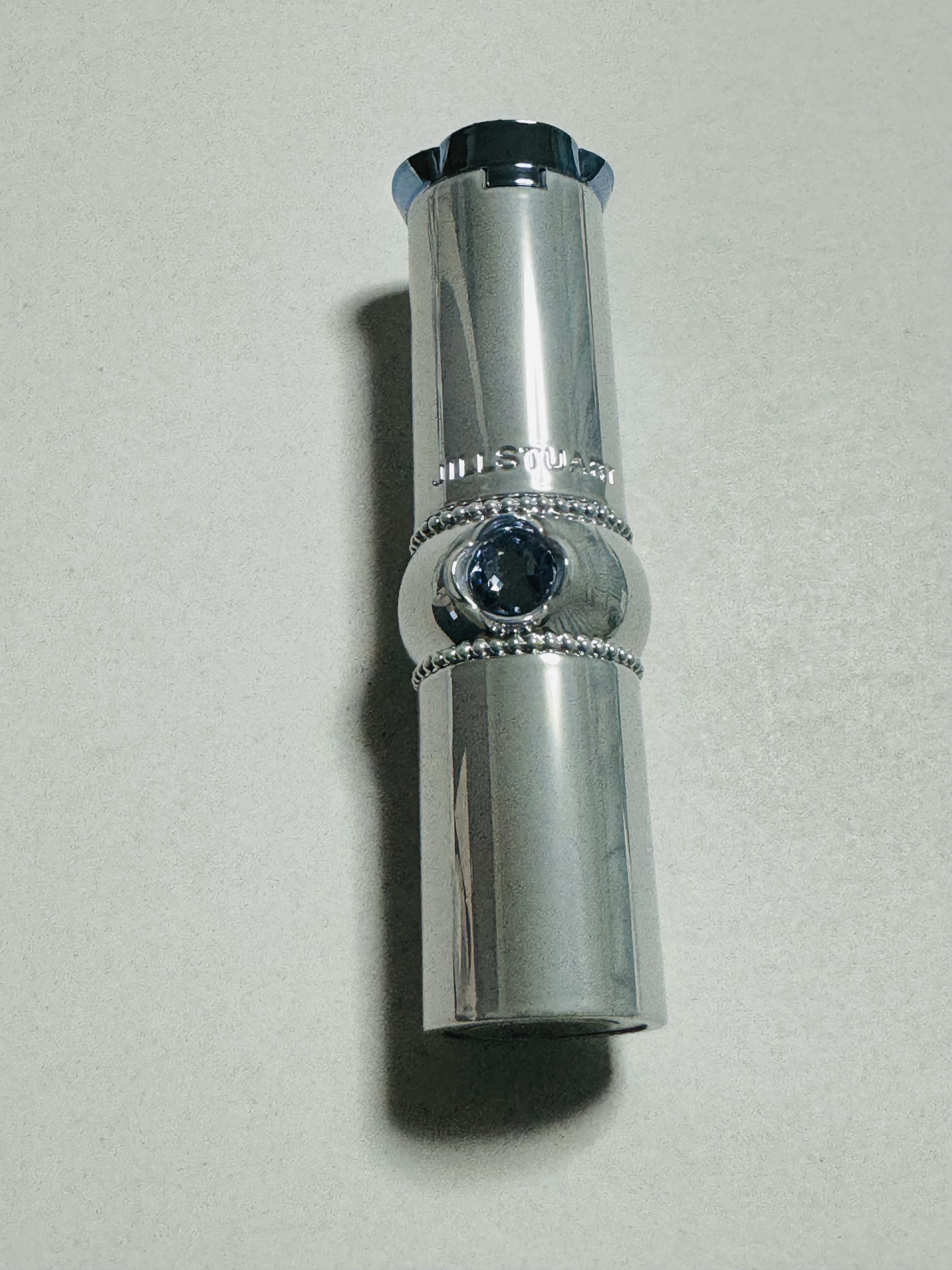 サムシングピュアブルー セント　マイリップス 00 something pure blue/JILL STUART/口紅を使ったクチコミ（2枚目）