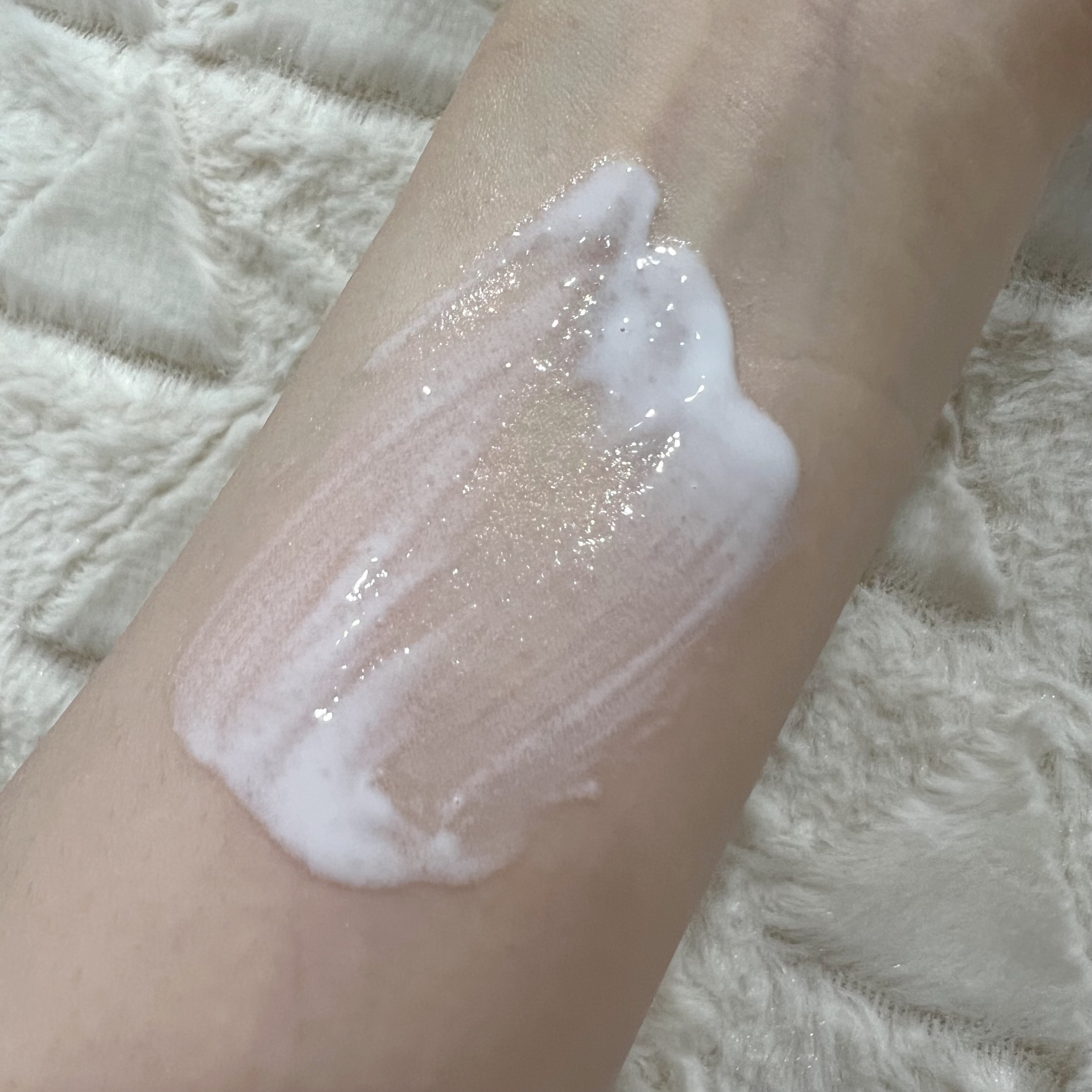 アネッサ　パーフェクトUV　スキンケアミルク　NA/アネッサ/日焼け止めミルクを使ったクチコミ（3枚目）