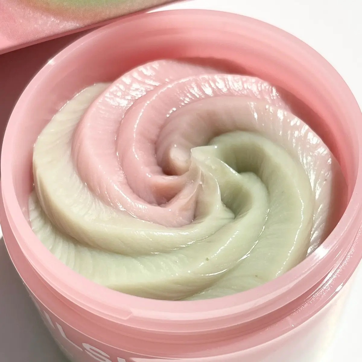 ピンクアロエメレンゲクレンザー/APRILSKIN/その他洗顔料を使ったクチコミ（2枚目）