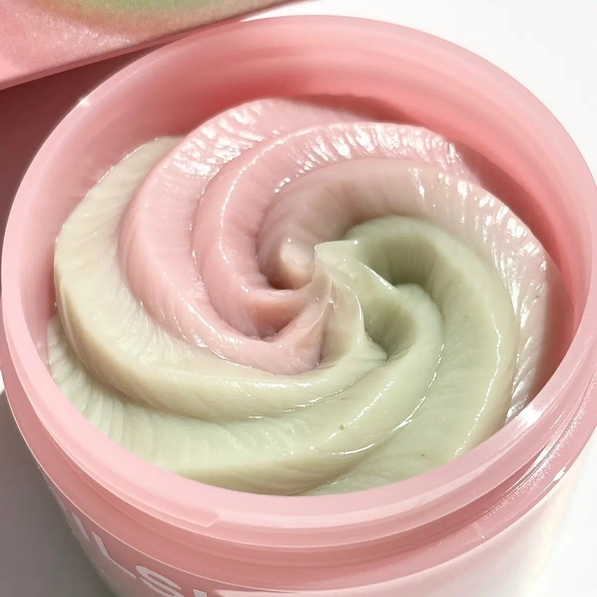 ピンクアロエメレンゲクレンザー/APRILSKIN/その他洗顔料を使ったクチコミ(2枚目)