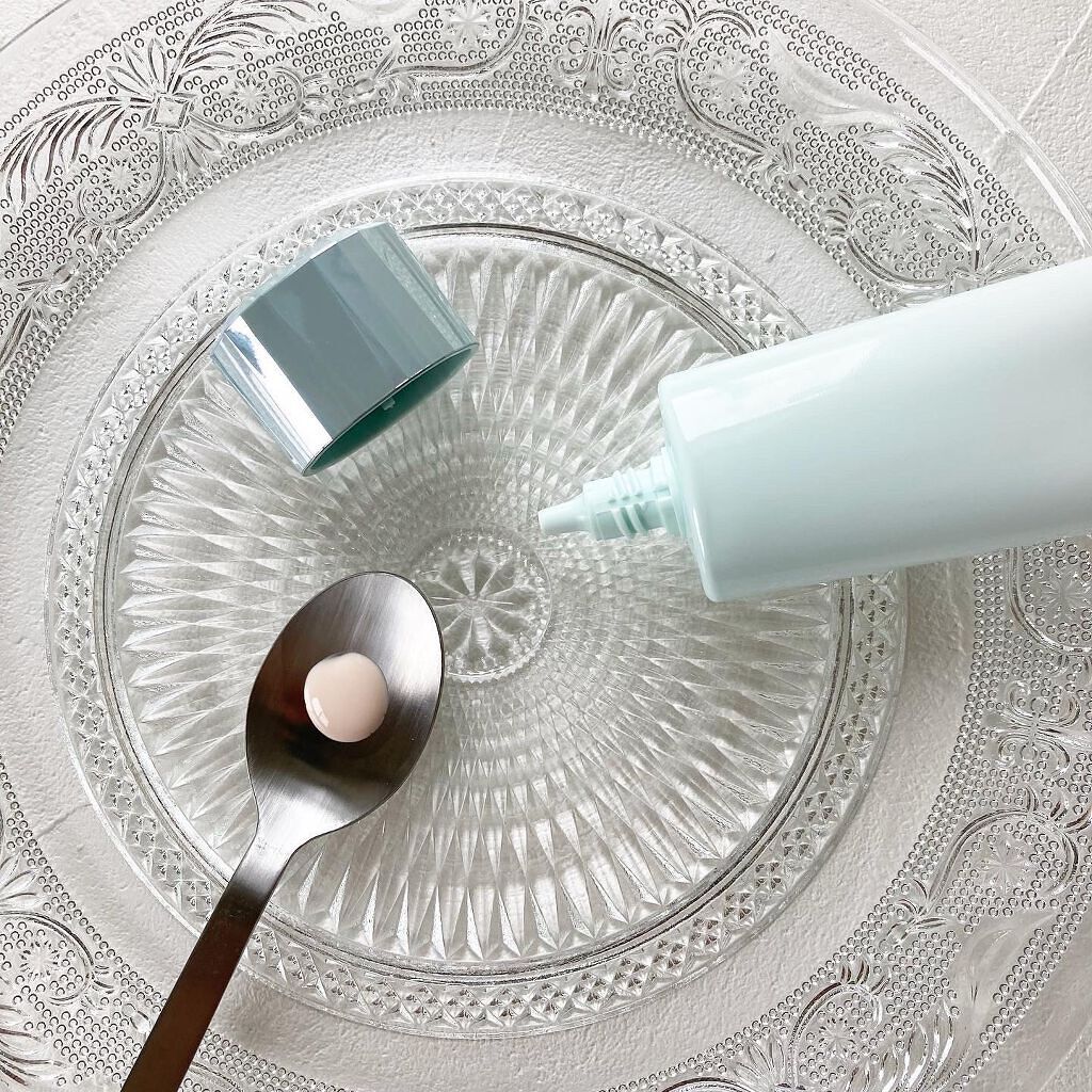 ベネフィーク ホリスティックホワイトUV/BENEFIQUE/日焼け止めスティックを使ったクチコミ(2枚目)