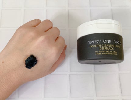 パーフェクトワンフォーカス スムースクレンジングバーム ディープブラック/PERFECT ONE FOCUS/クレンジングバームを使ったクチコミ(5枚目)