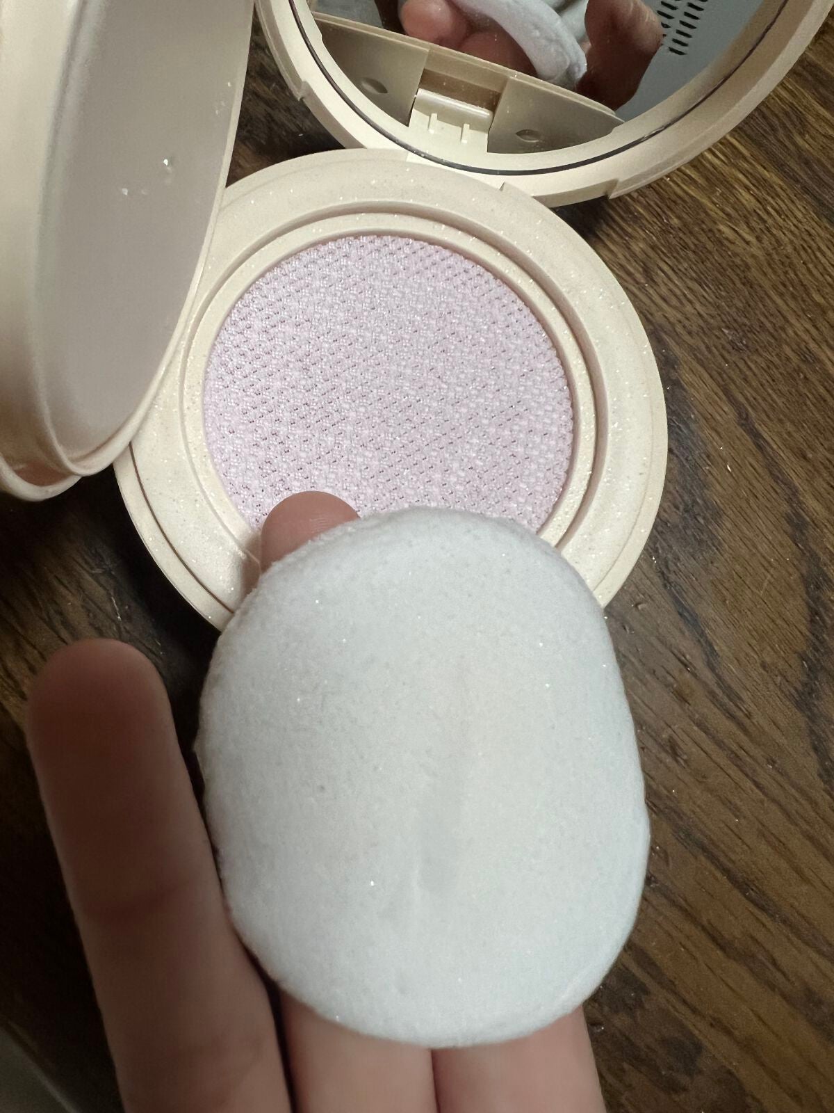 ディオールスキン フォーエヴァー クッション パウダー/Dior/ルースパウダーを使ったクチコミ(4枚目)