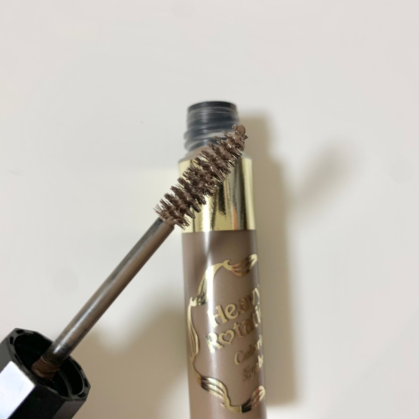 カラーリングアイブロウ/ヘビーローテーション/眉マスカラを使ったクチコミ(2枚目)