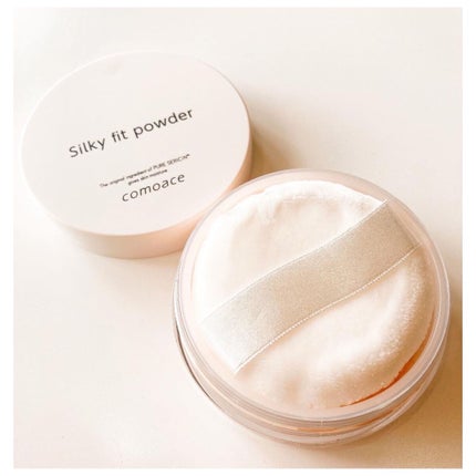 シルキーフィットパウダー /コモエース/ルースパウダーを使ったクチコミ(1枚目)