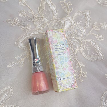 ネイルラッカー ブルームクチュール 01 sunshine apricot/JILL STUART/マニキュアを使ったクチコミ（1枚目）