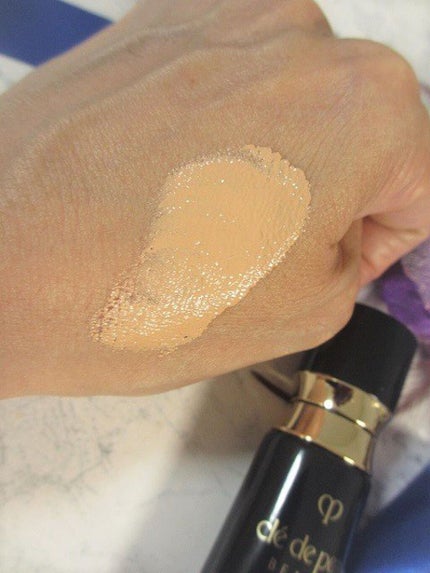 クレ・ド・ポー ボーテ タンクレームエクラn/クレ・ド・ポー ボーテ/クリーム・エマルジョンファンデーションを使ったクチコミ(6枚目)