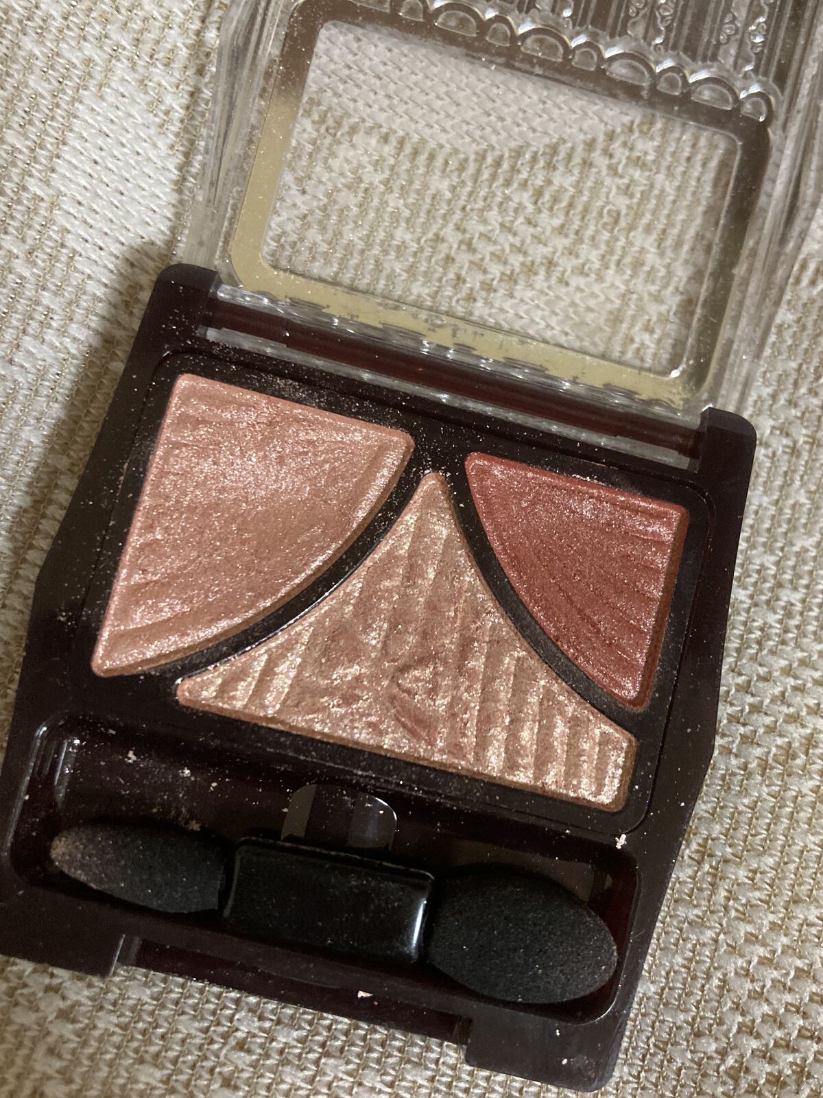 ジューシーピュアアイズ/キャンメイク/アイシャドウパレットを使ったクチコミ（2枚目）