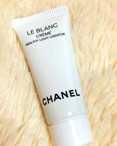 CHANEL ル ブラン クリーム HLのクチコミ「CHANEL  ると ブラン クリーム HL


薬用美白クリーム(昼夜兼用)

こちらの商品.....」（1枚目）