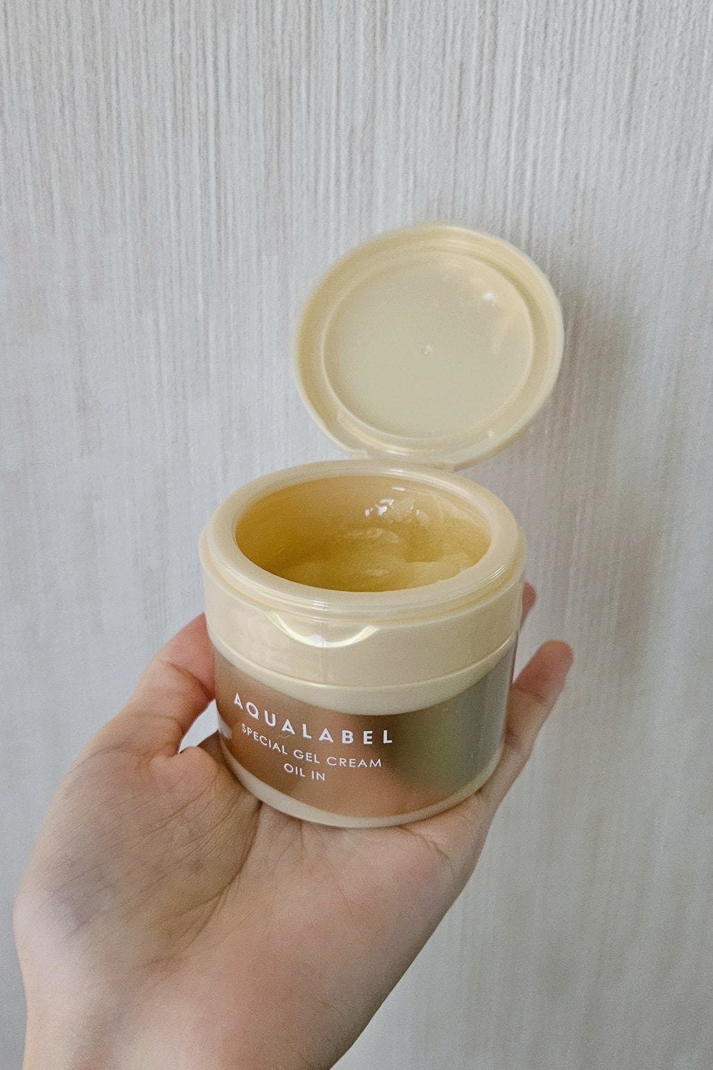 スペシャルジェルクリーム EX (オイルイン)/アクアレーベル/オールインワン化粧品を使ったクチコミ(1枚目)