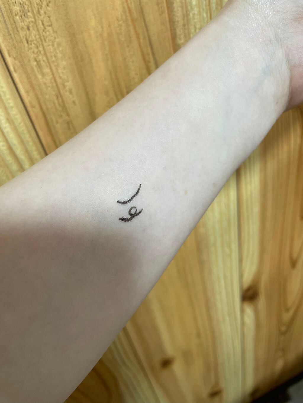 「密着アイライナー」しなやか筆リキッド/デジャヴュ/リキッドアイライナーを使ったクチコミ(2枚目)