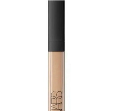 ラディアントクリーミーコンシーラー/NARS/リキッドコンシーラーを使ったクチコミ（3枚目）