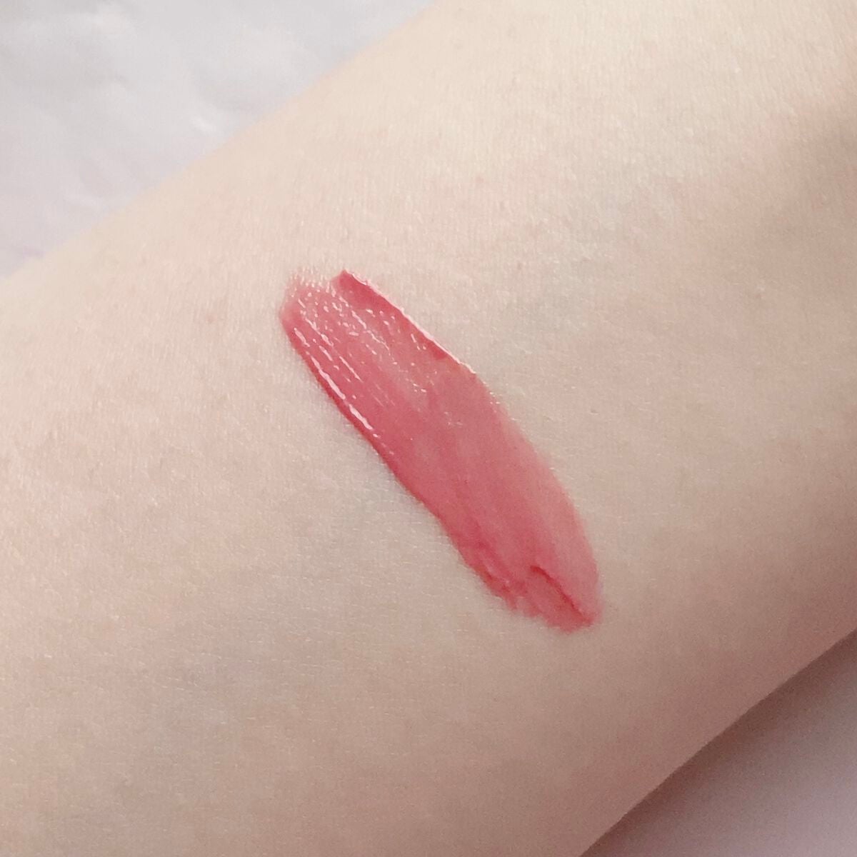 アンドバイロムアンド グラッシーボムティント/&nd by rom&nd/リップティントを使ったクチコミ(3枚目)