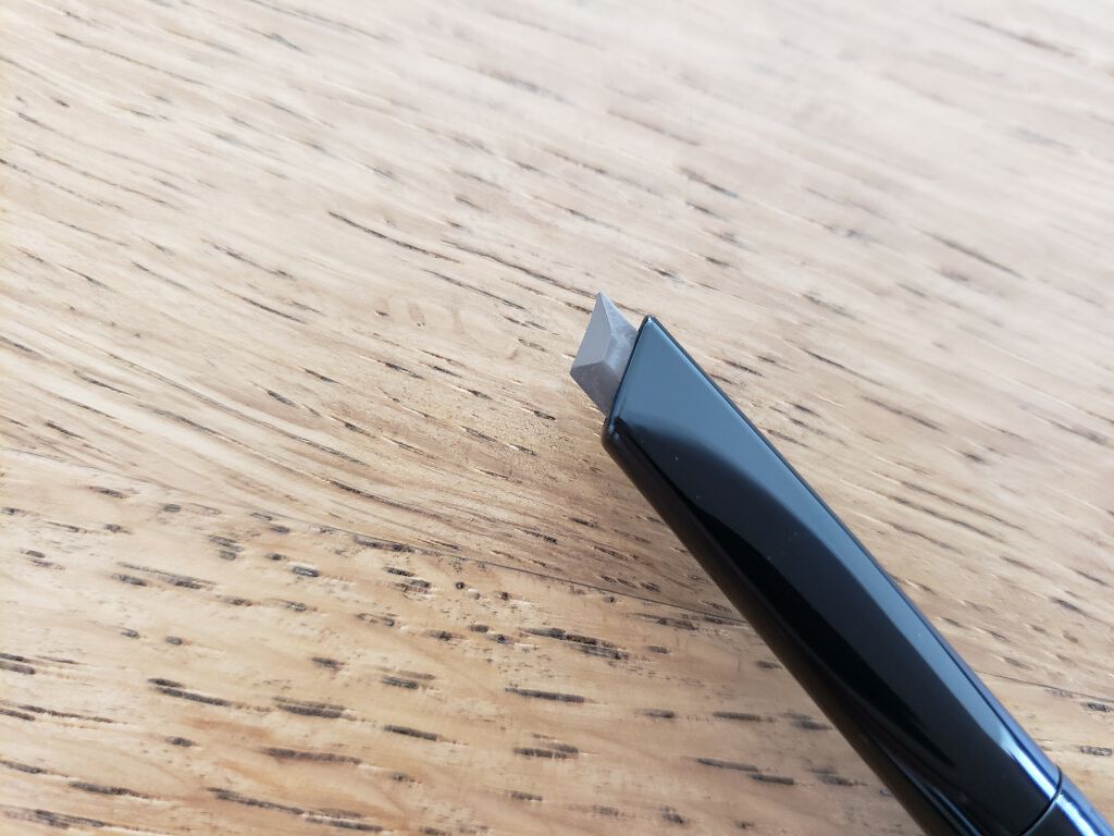 スティロ スルスィル ウォータープルーフ/CHANEL/アイブロウペンシルを使ったクチコミ(2枚目)