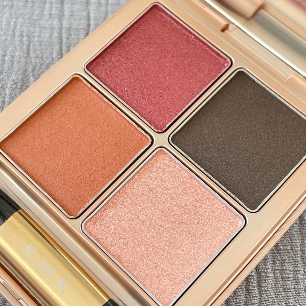ローズウッドデイドリーム 4アイズ /RMK/アイシャドウパレットを使ったクチコミ(3枚目)
