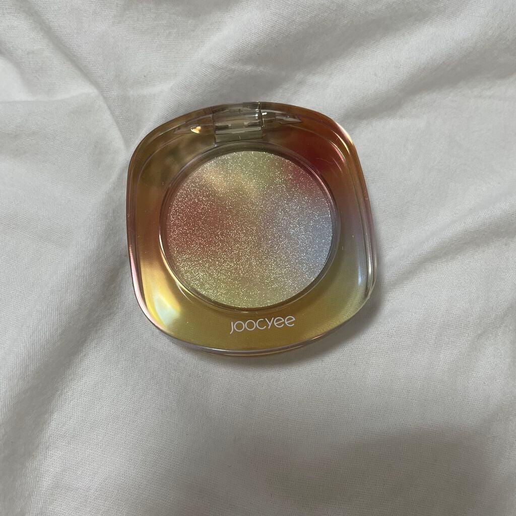 限界新卒社会人 on LIPS 「ついに買っちゃいました!今まで見たラメの中でいっちばん綺麗TH..」(2枚目)