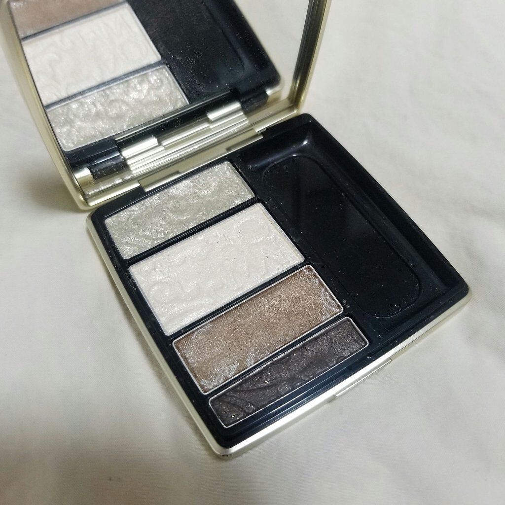 AQ MW グラデーション アイシャドウ/DECORTÉ/アイシャドウパレットを使ったクチコミ(2枚目)