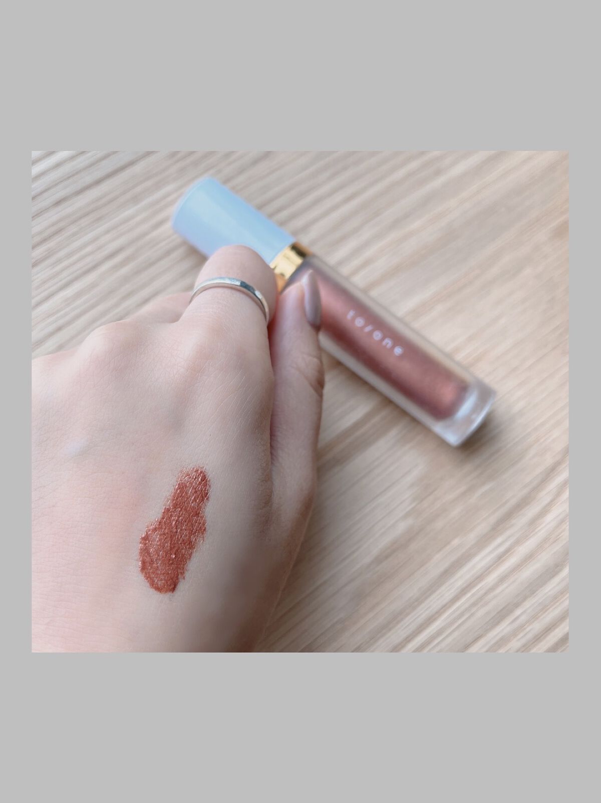 トーン ペタル リキッド アイシャドウ/to/one/リキッドアイシャドウを使ったクチコミ（2枚目）