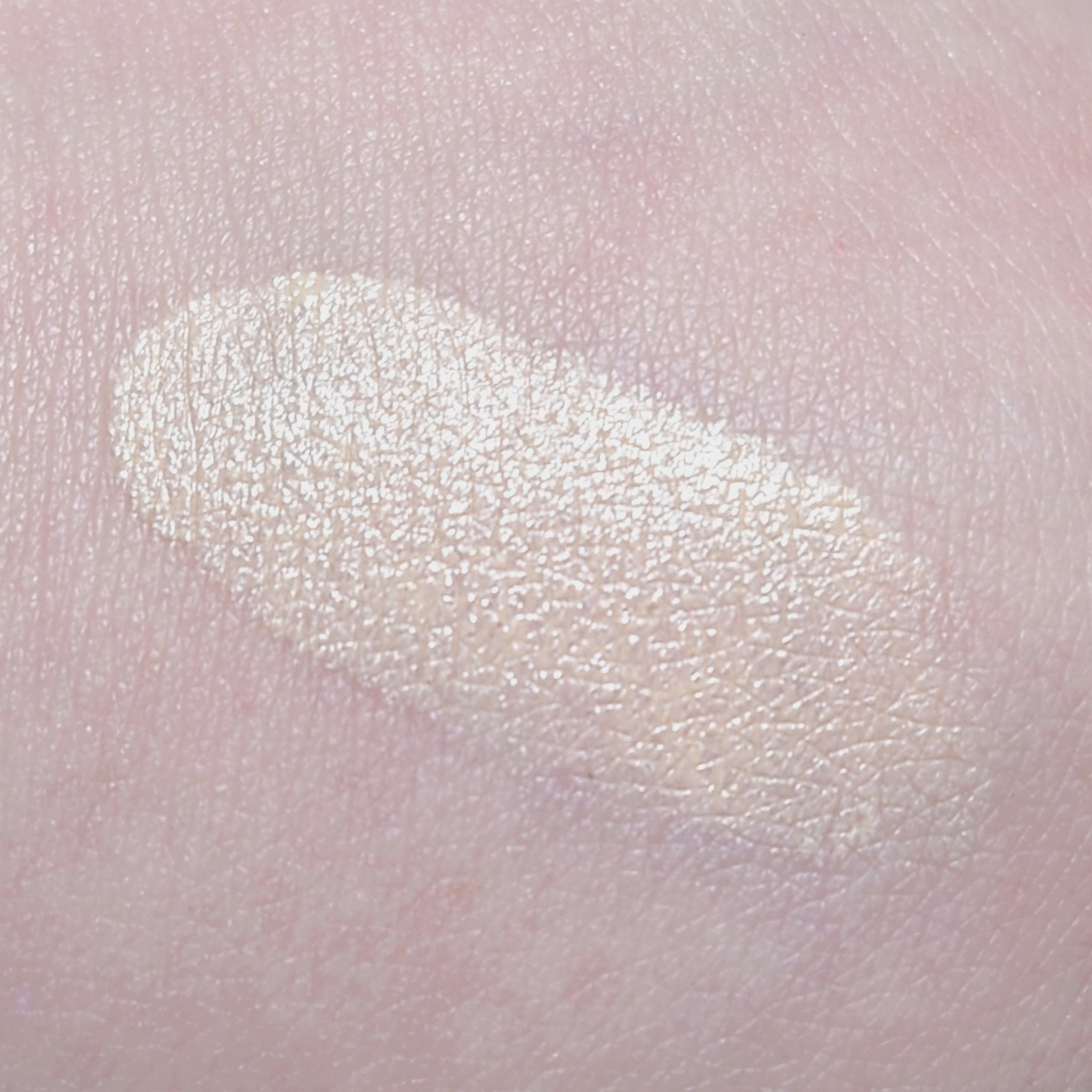 オリジナル ピュア セラム カバーアップ クッション フェア 01/bareMinerals/クッションファンデーションを使ったクチコミ（3枚目）