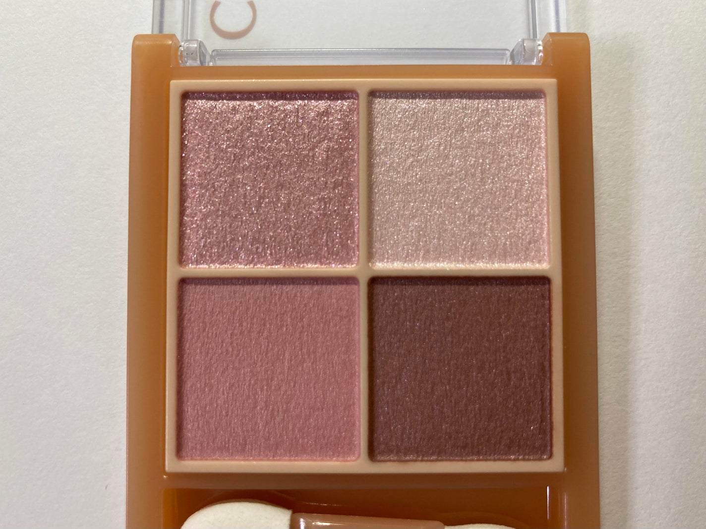 ベージュトーンアイシャドウ/CEZANNE/アイシャドウパレットを使ったクチコミ(3枚目)