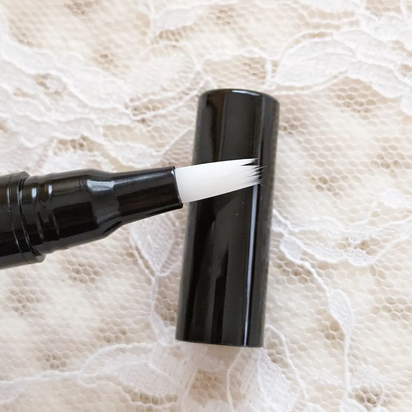 ブルーブライトネイルオイル/EMROSÉ/ネイルオイル・トリートメントを使ったクチコミ（2枚目）