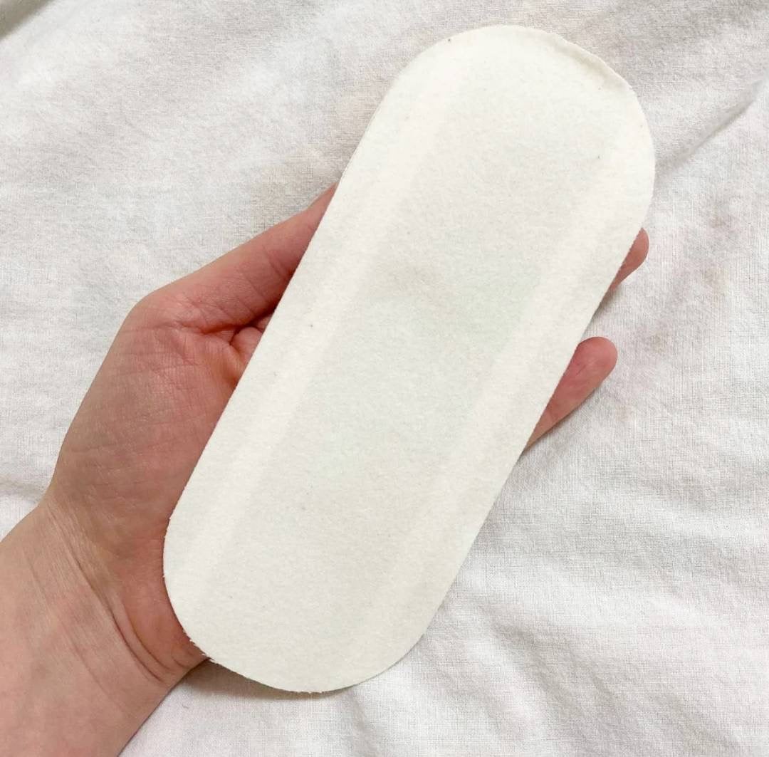 フェミナチュールコットンライナー/ヴィーナスラボ/おりものシートを使ったクチコミ(2枚目)