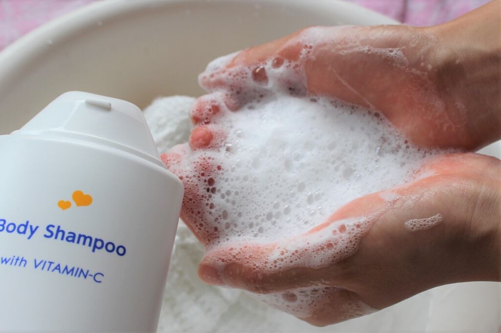 kuriko on LIPS 「もぎたてグレープフルーツの香りと泡立ちの良さで、乾燥した素肌を..」(4枚目)