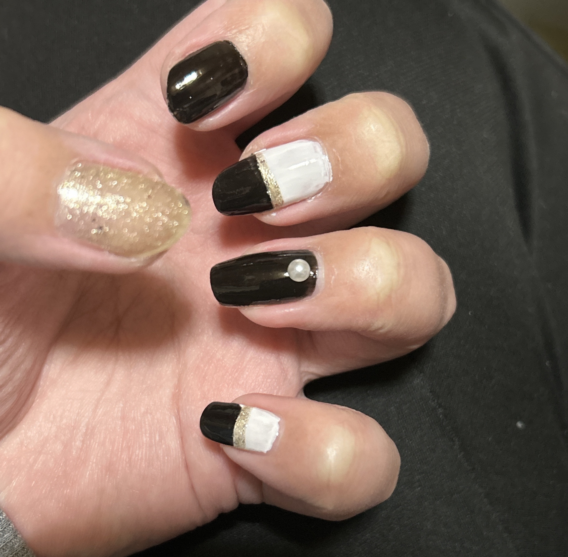 gene TOKYO ネイル/DAISO/マニキュアを使ったクチコミ（1枚目）